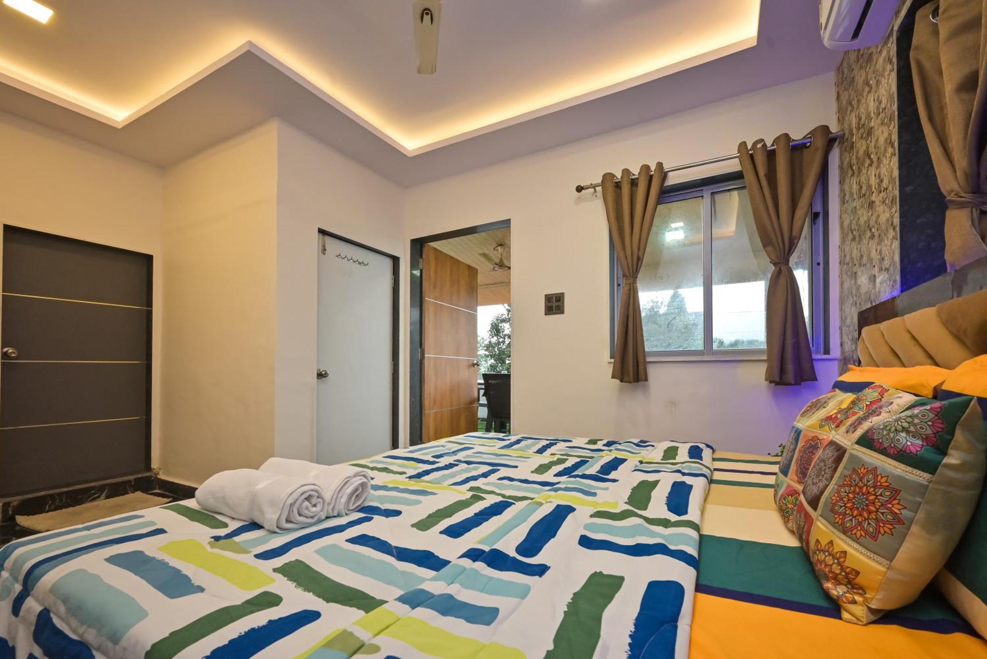 Empyrean Stay Ll 3Bhk Ll Marshall Villa Ll Large Pool Ll Ac Ll Lonavala Exterior foto